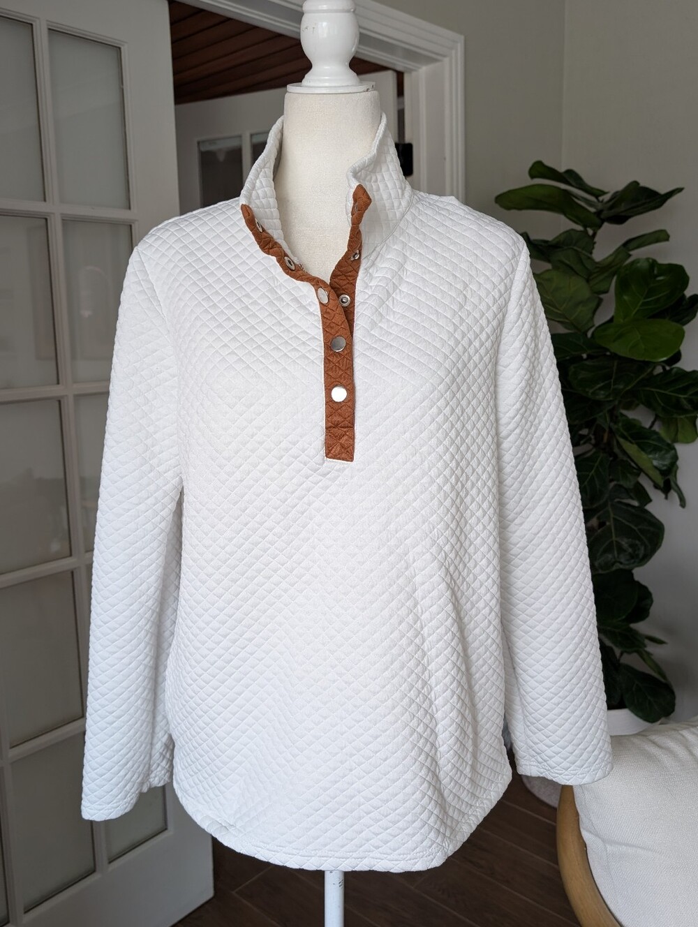 BTFBM Quilted White Pullover Sweater with Contrast Tan Placket Medium